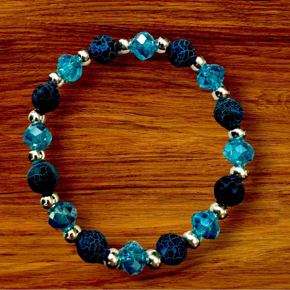 Austrian Crystal Roundel and beaded bracelet - Picture 1 of 4
